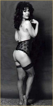 helena1999b.jpg (23215 bytes)