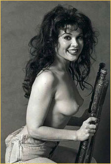 helena1999d.jpg (25465 bytes)