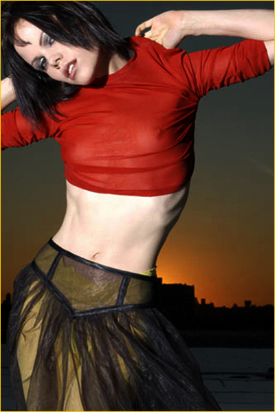 jillian-roof1.jpg (154440 bytes)