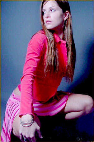 jilly_red.jpg (51213 bytes)